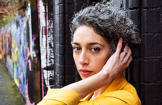 Zeynep Özsuca, Klavier