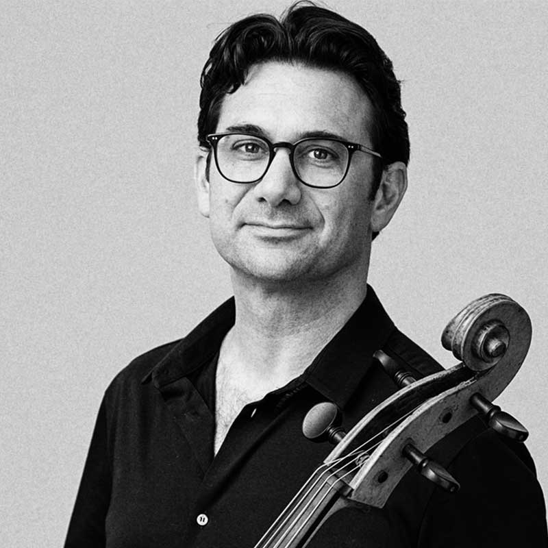 David Adorján, Violoncello